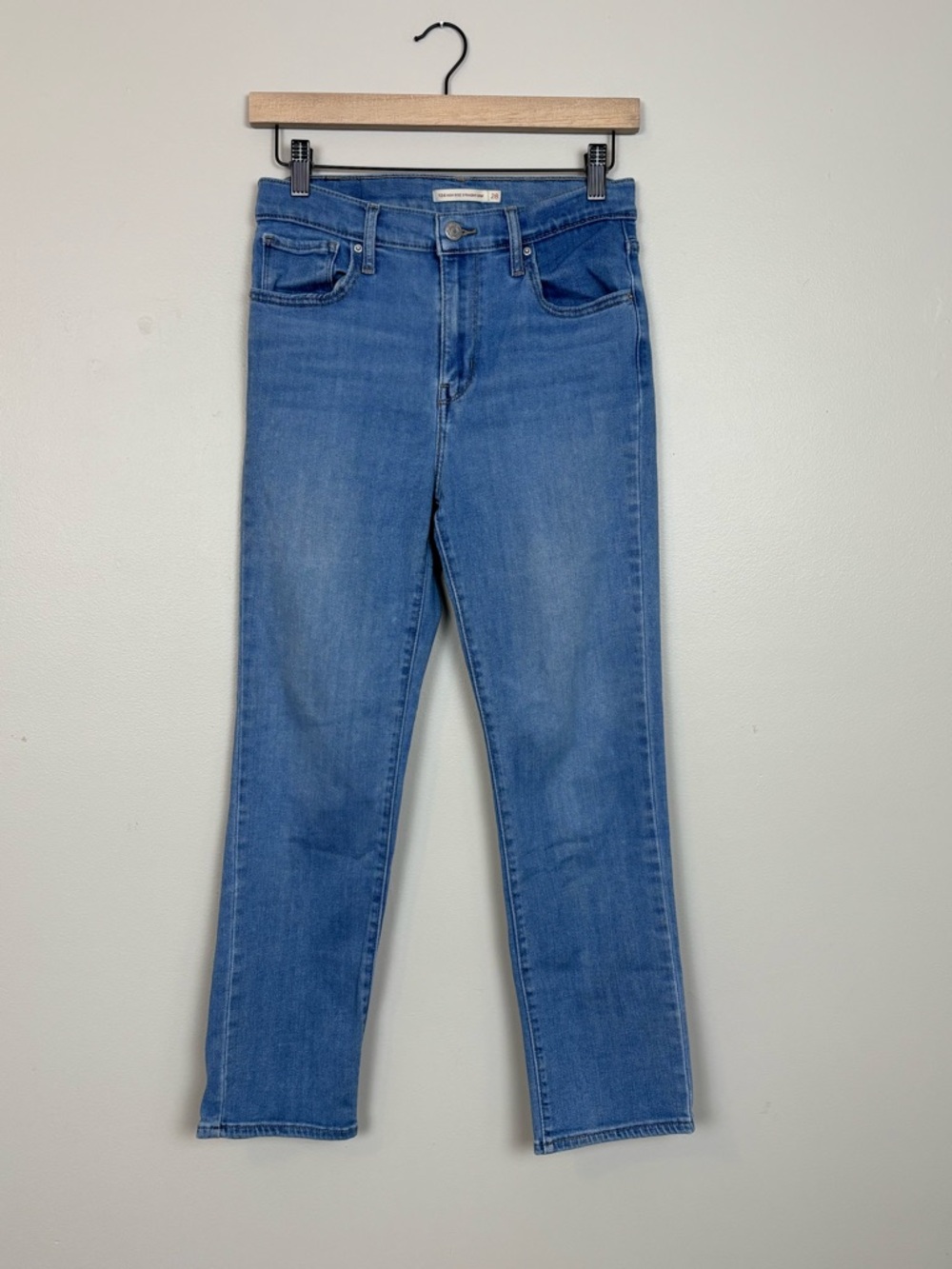 Leivi Strauss Jeans Womens 28 Blue‎ 724 High Rise Straight Crop Red Tab Denim